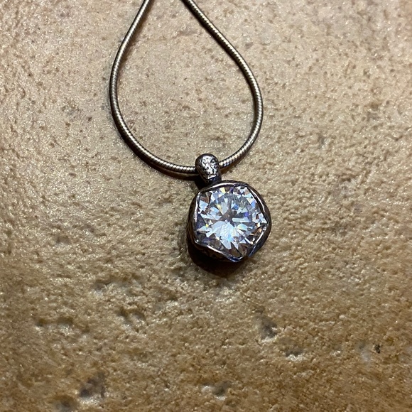 Silpada Rhinestone Necklace - Picture 4 of 6